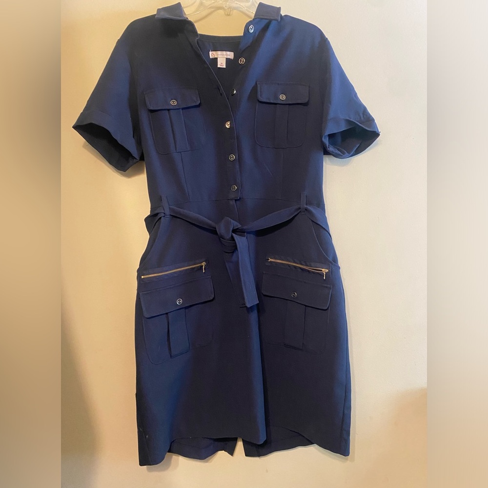DB Established 1962, Dress Barn Navy Blue gold button/zipper casual dress